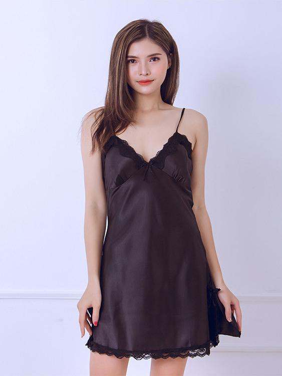 Váy ngủ hai dây lụa satin phối ren đen