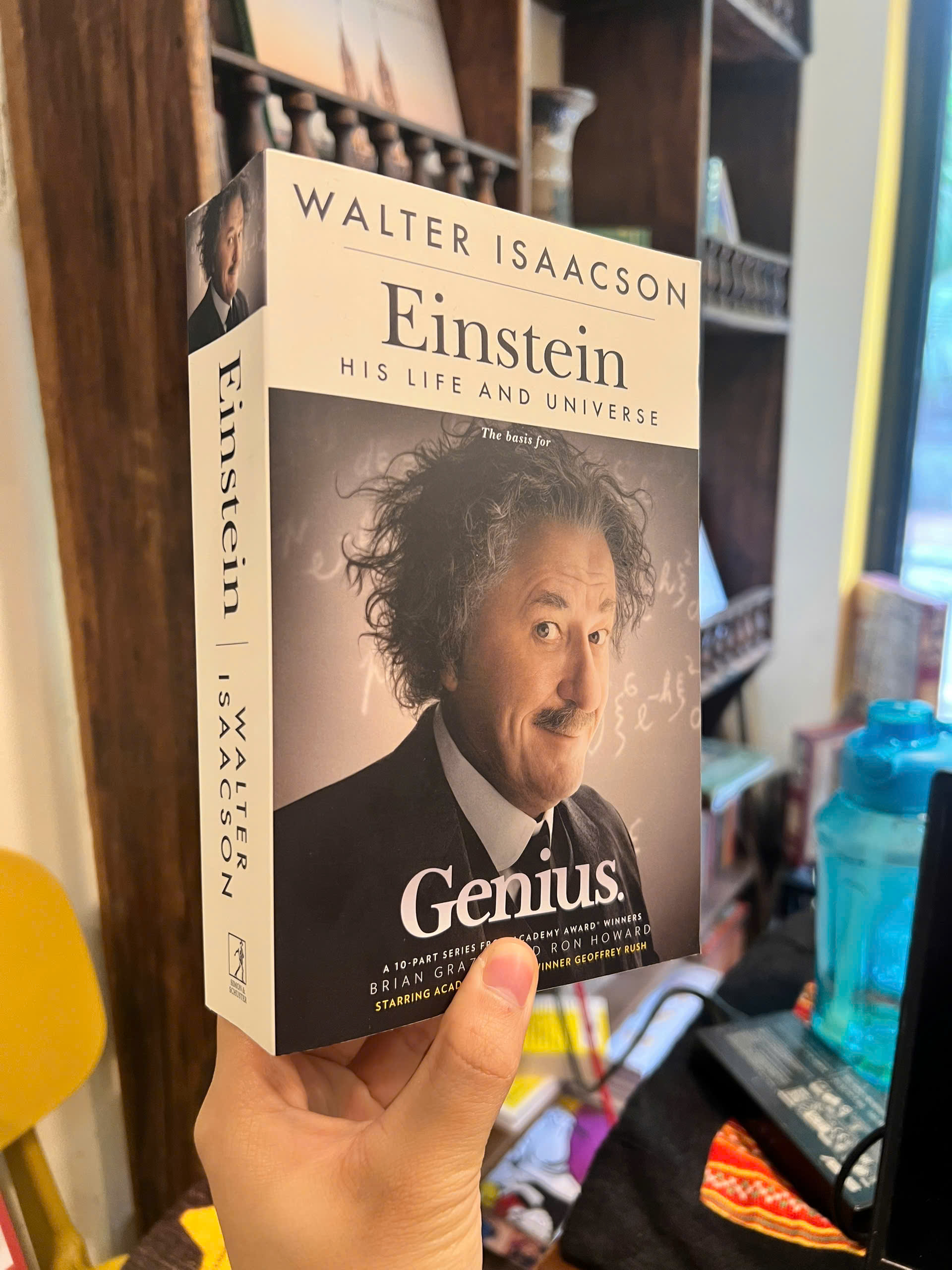 Sách - Einstein: His Life and Universe by Walter Isaacson | Biography / Science / Ngoại văn Tiểu sử