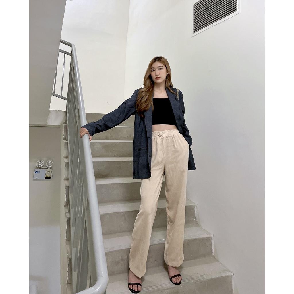 Áo Vest Nữ, Cách Điệu Hai Túi, Màu Đen - Lovadova 21O11C002
