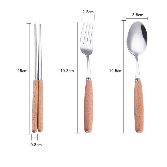 Bộ Đũa Thìa Lúa Mạch 3 Món Cán Gỗ Kèm Hộp Đựng Cao Cấp