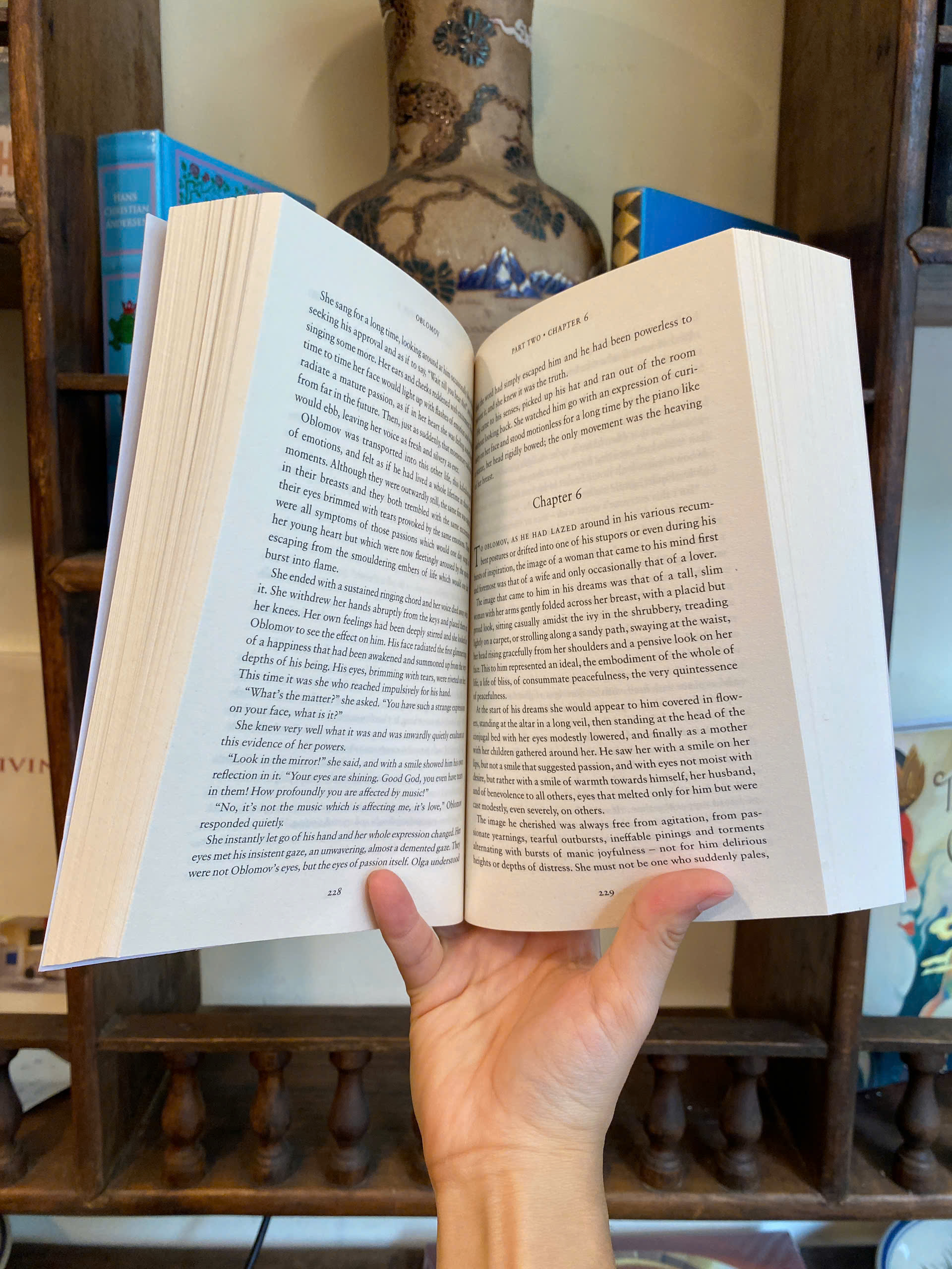 Sách - Oblomov by Ivan Goncharov | Classics Fiction / Russian Literature / Ngoại văn Nhập khẩu