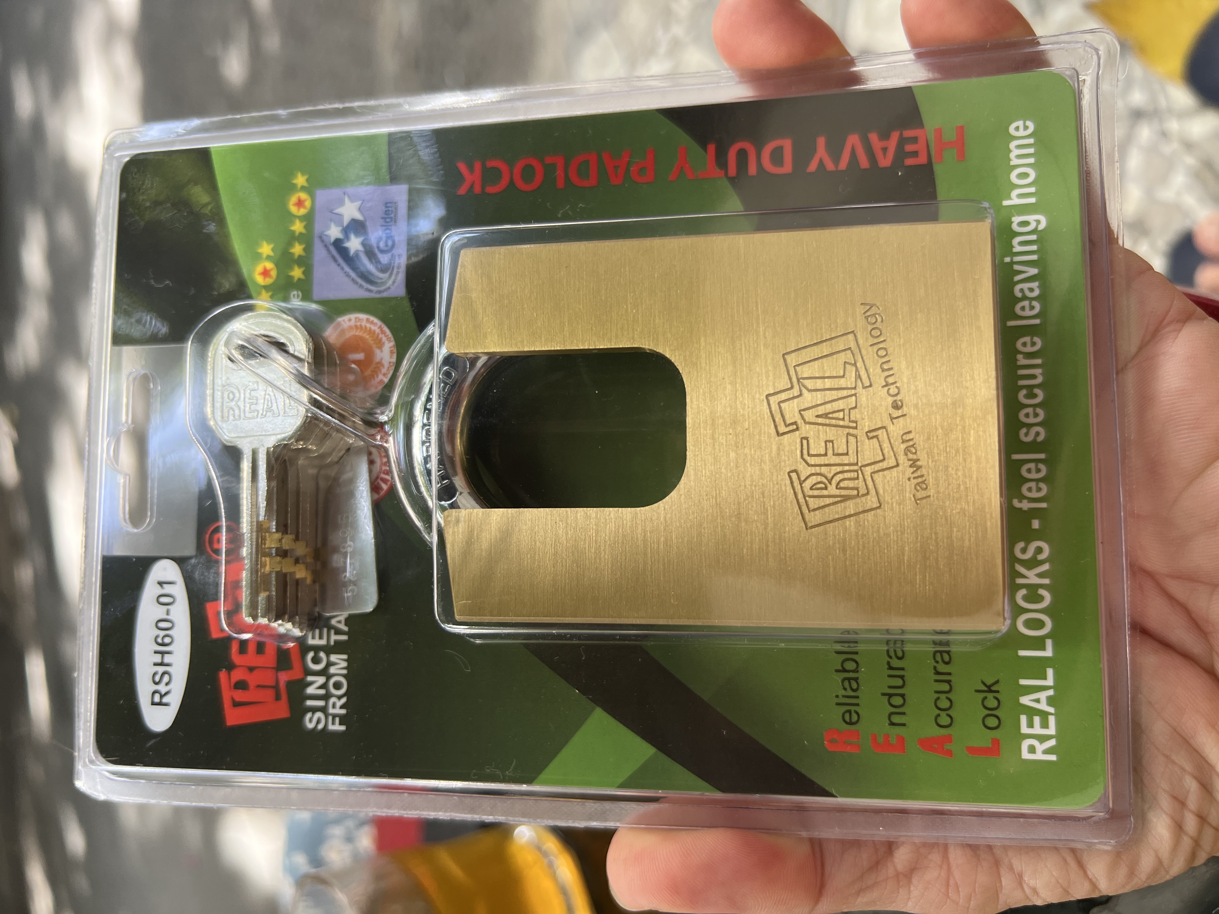RSH60-01 Ổ khóa chống cắt vuông Real đồng thau 60mm
