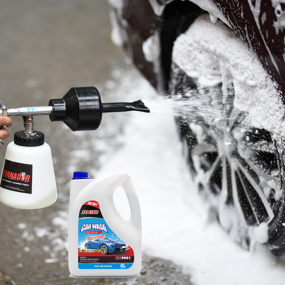 Nước rửa xe bọt tuyết  đậm đặc Car Wash Foam FOCAR 4L - dưỡng bóng bảo vệ màu sơn, tỷ lệ pha 1:70 siêu tiết kiệm, hệ chất dưỡng bóng vỏ sơn  Polymer  kép, PH trung tính