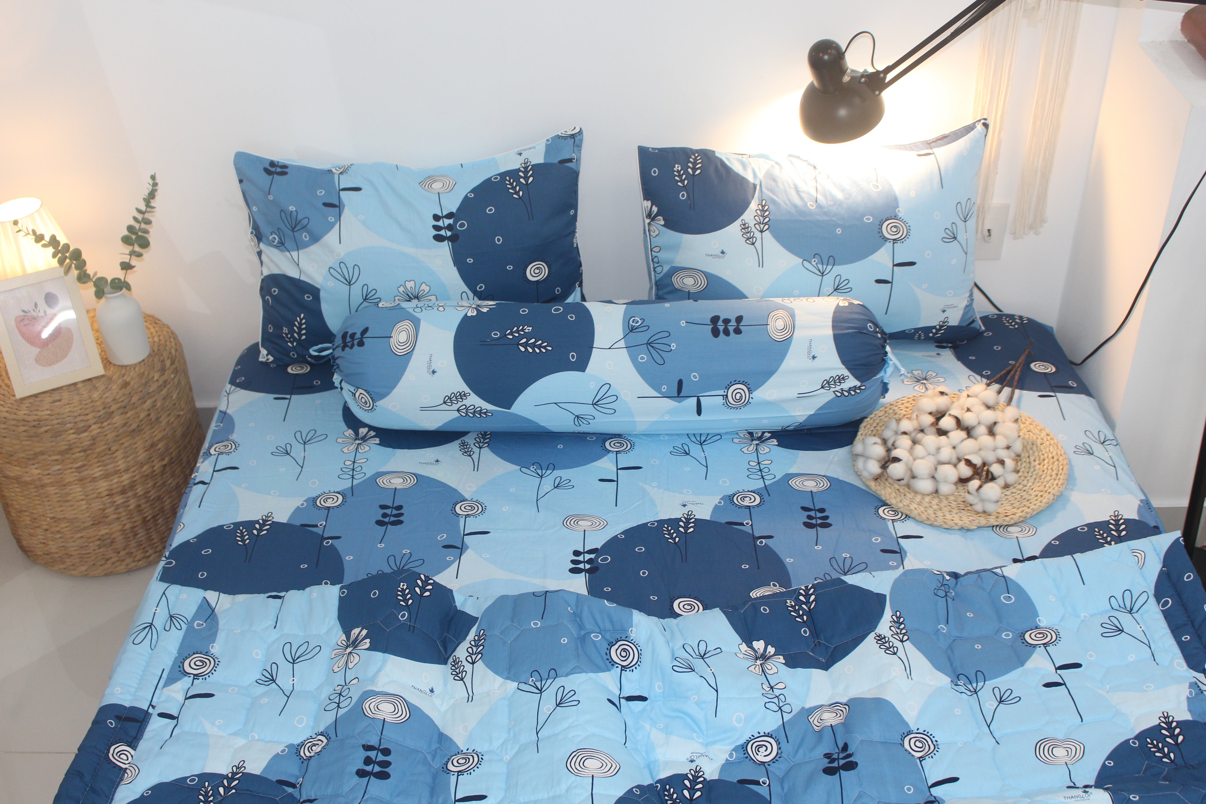 Bộ Drap Gối Cotton - Lập thể tròn xanh- vải dày dặn, mát mẻ, siêu thấm mồ hôi