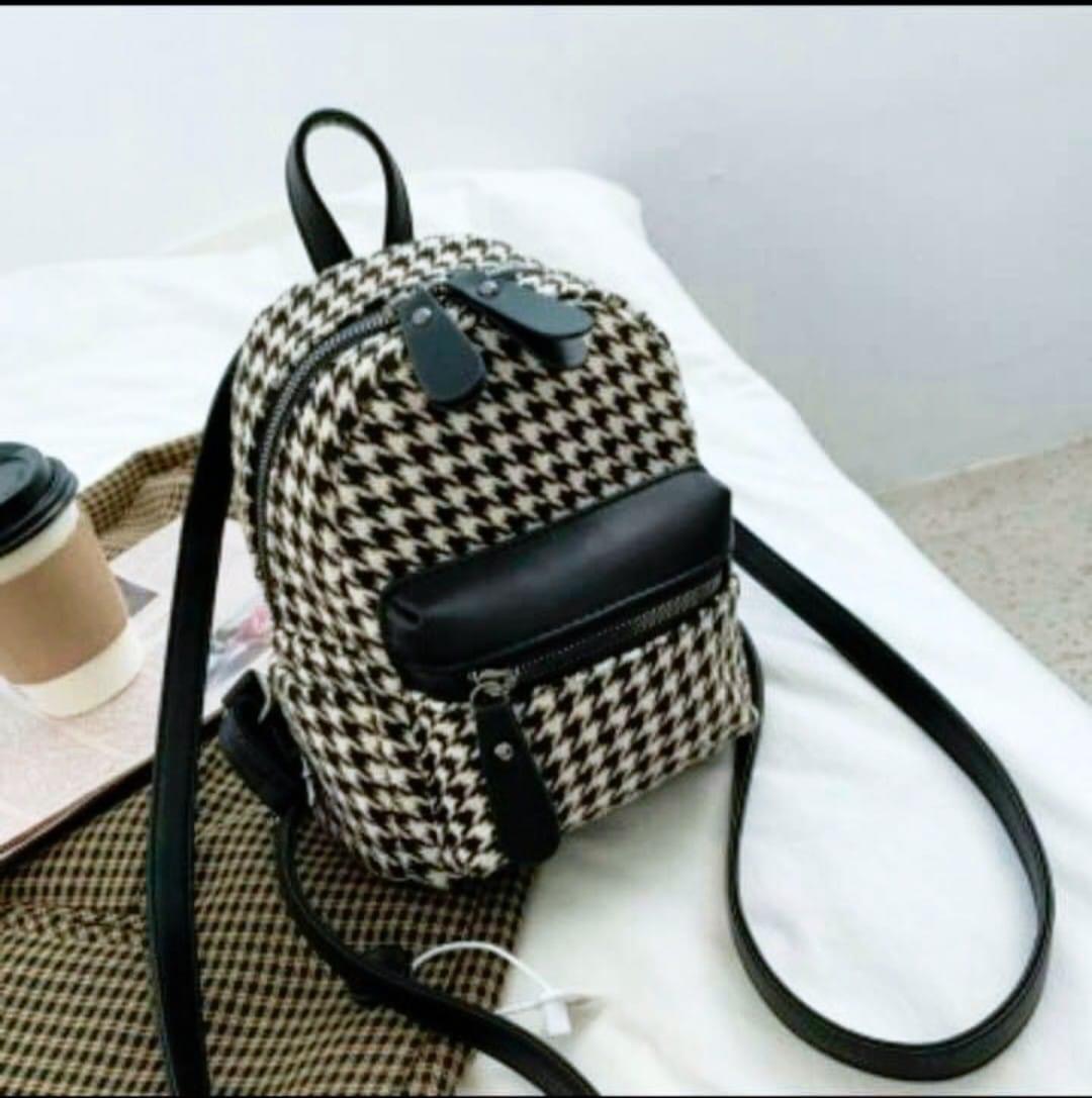 Các kiểu balo mini siêu xinh