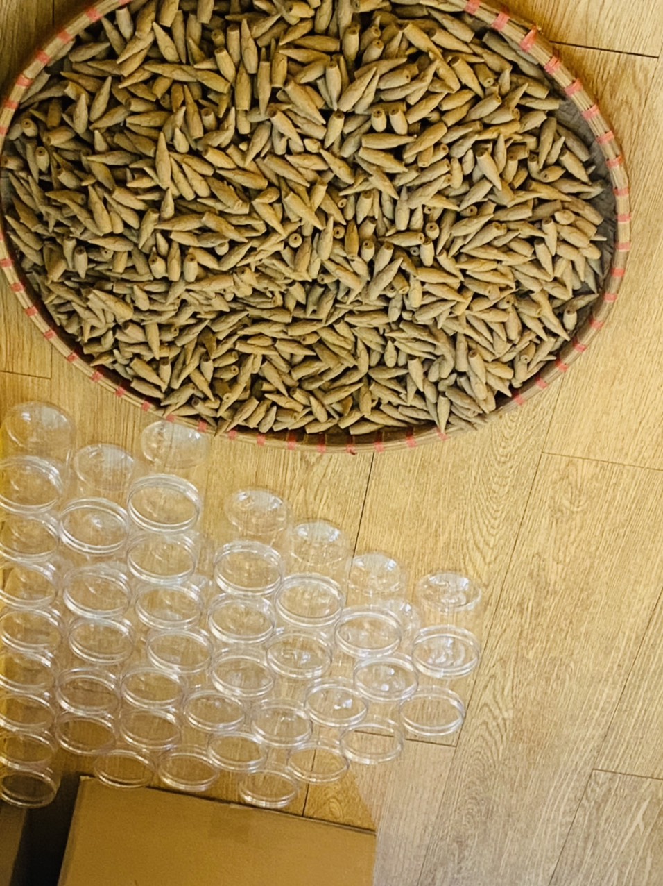 Nụ Trầm Hương tự nhiên sạch, không HÓA CHẤT/HỘP 100g