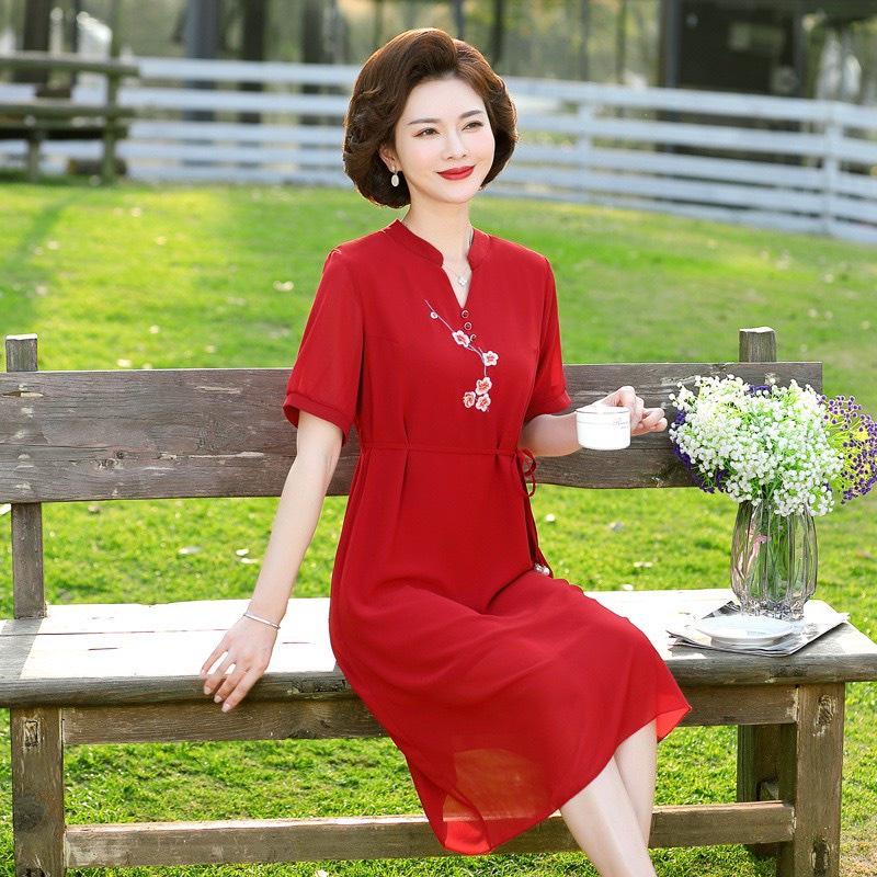 ĐẦM TRUNG NIÊN DÁNG SUÔNG CHO MẸ ĐI TIỆC THỜI TRANG, ĐẦM TRUNG NIÊN TẶNG MẸ TẶNG BÀ SANG TRỌNG TINH TẾ