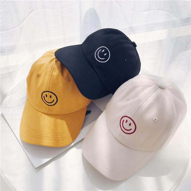 Mũ Lưỡi Trai Thêu Họa Tiết Mặt Cười