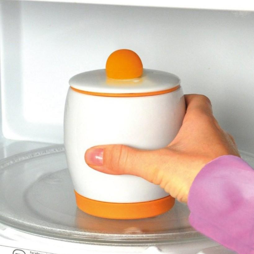 Nồi gốm hấp trứng trong lò vi sóng