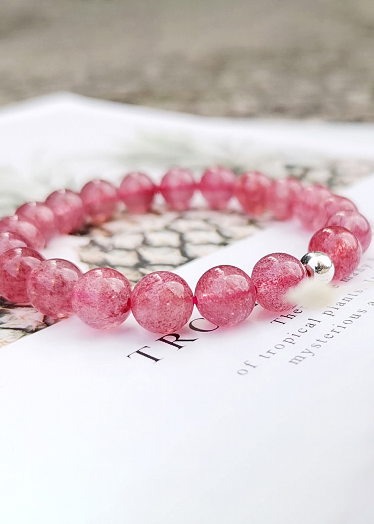 Vòng đôi đá thạch anh dâu phối charm lá bạc mệnh hỏa, thổ - Ngọc Quý Gemstones