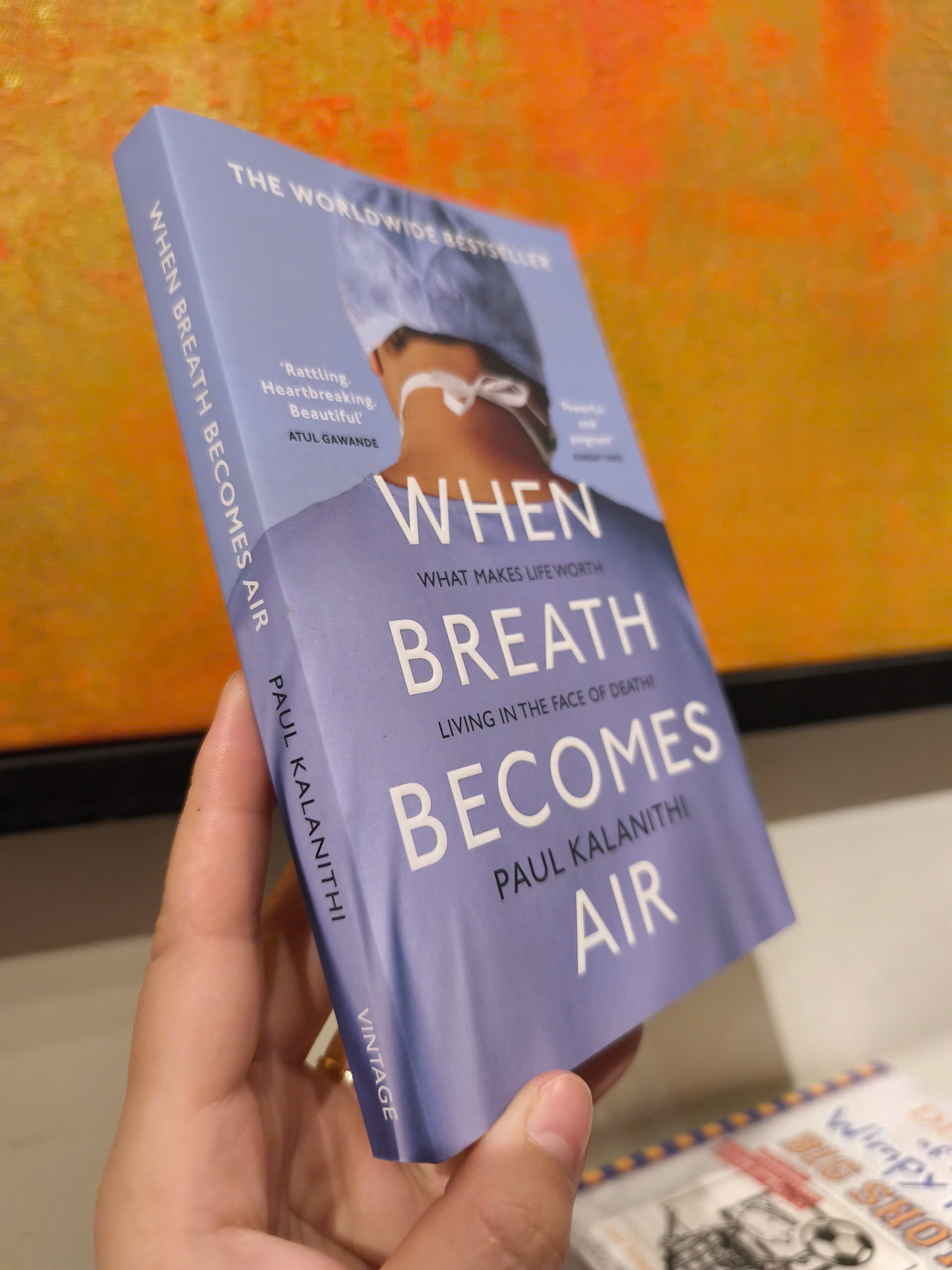 Sách - When Breath Becomes Air: The powerful and moving memoir of a doctor by Paul Kalanithi