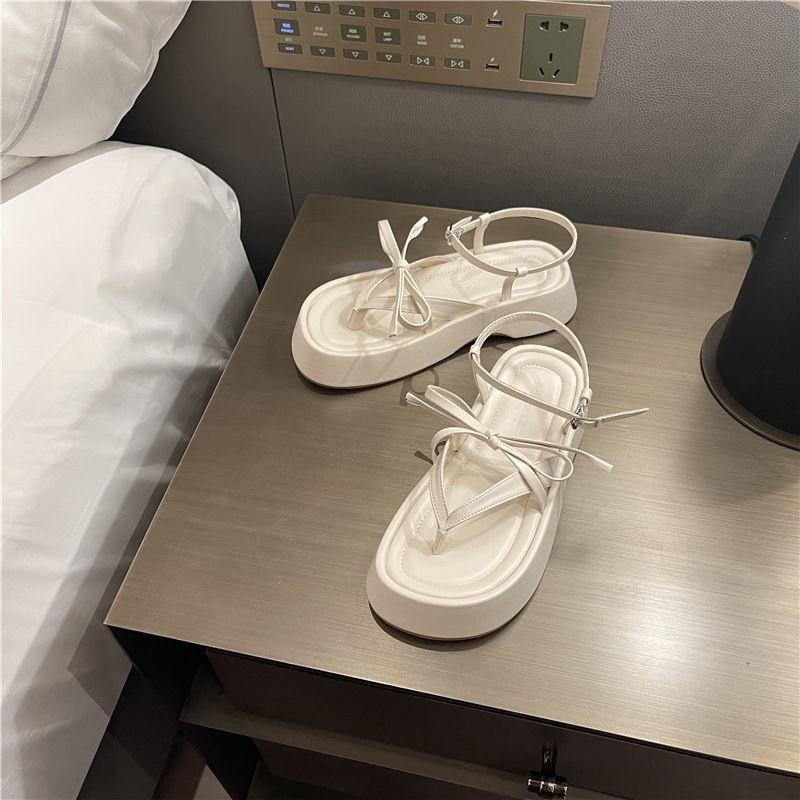 SANDAL XỎ NGÓN ĐẾ BÁNH MÌ VINTAGE