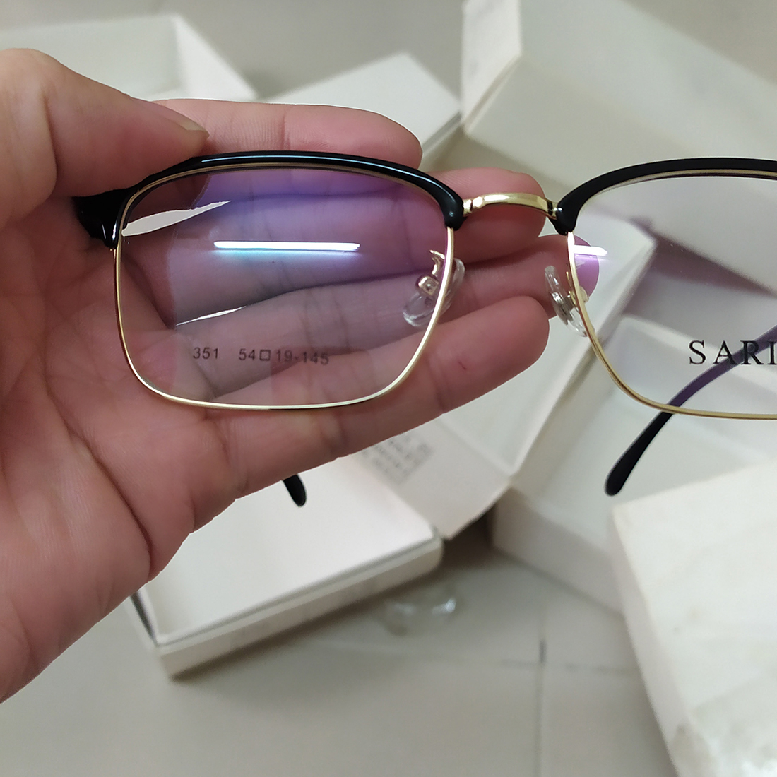 Kính Mắt Chống Tia UV Từ Điện Thoại, Máy Tính, Chống Mỏi Mắt Nhiều Màu Thoải Mái Lựa Chọn - Kính Thời Trang