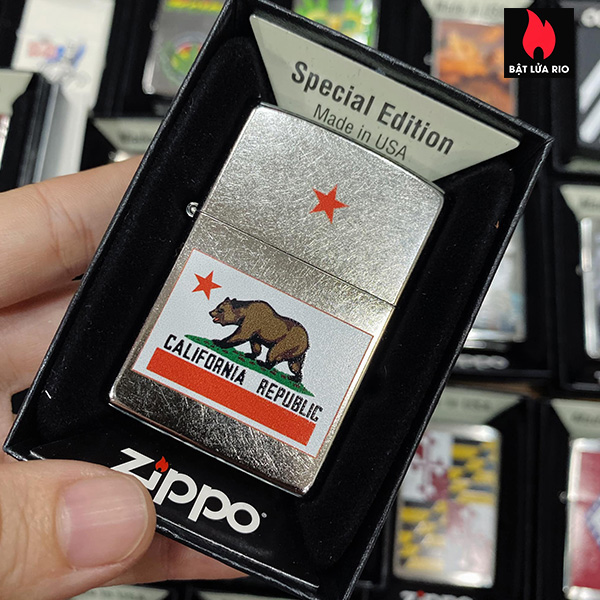 Bật Lửa Zippo 207 California Flag