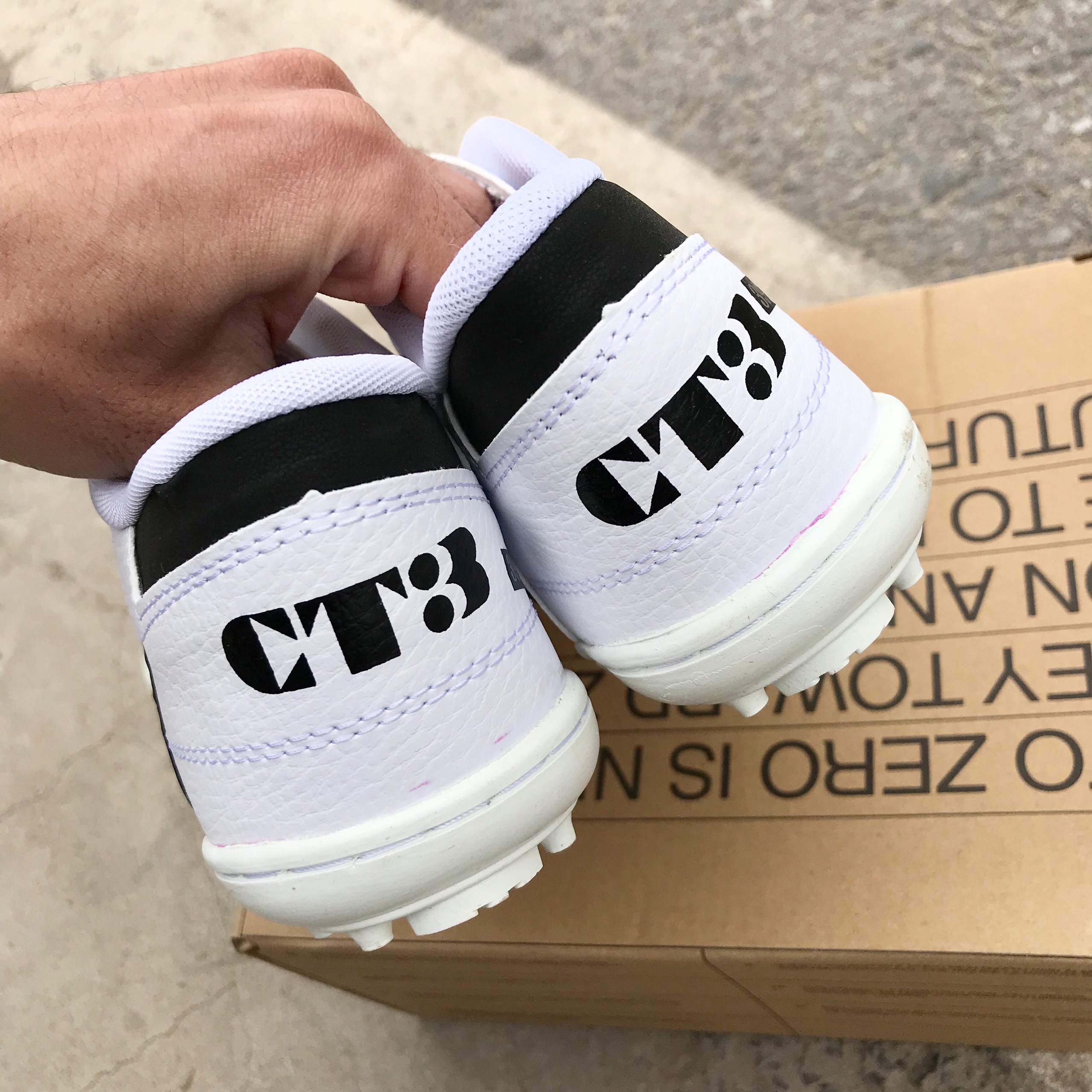 Giày bóng đá siêu phủi CT3 đế cao su VN cao cấp 2022