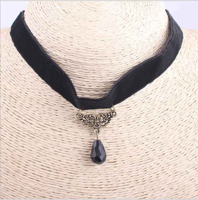 Vòng cổ choker V32 sang trọng