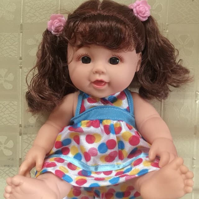 Búp bê em bé biết khóc, biết nói
