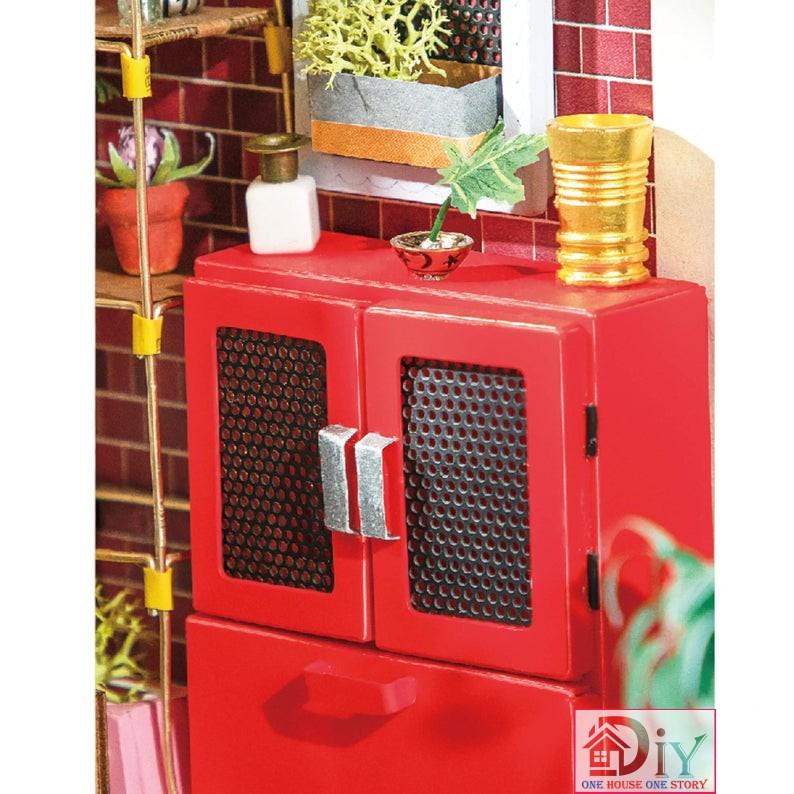 Mô hình nhà tự lắp ráp bằng gỗ Dollhouse EMILY'S FLOWER SHOP - mã DG145