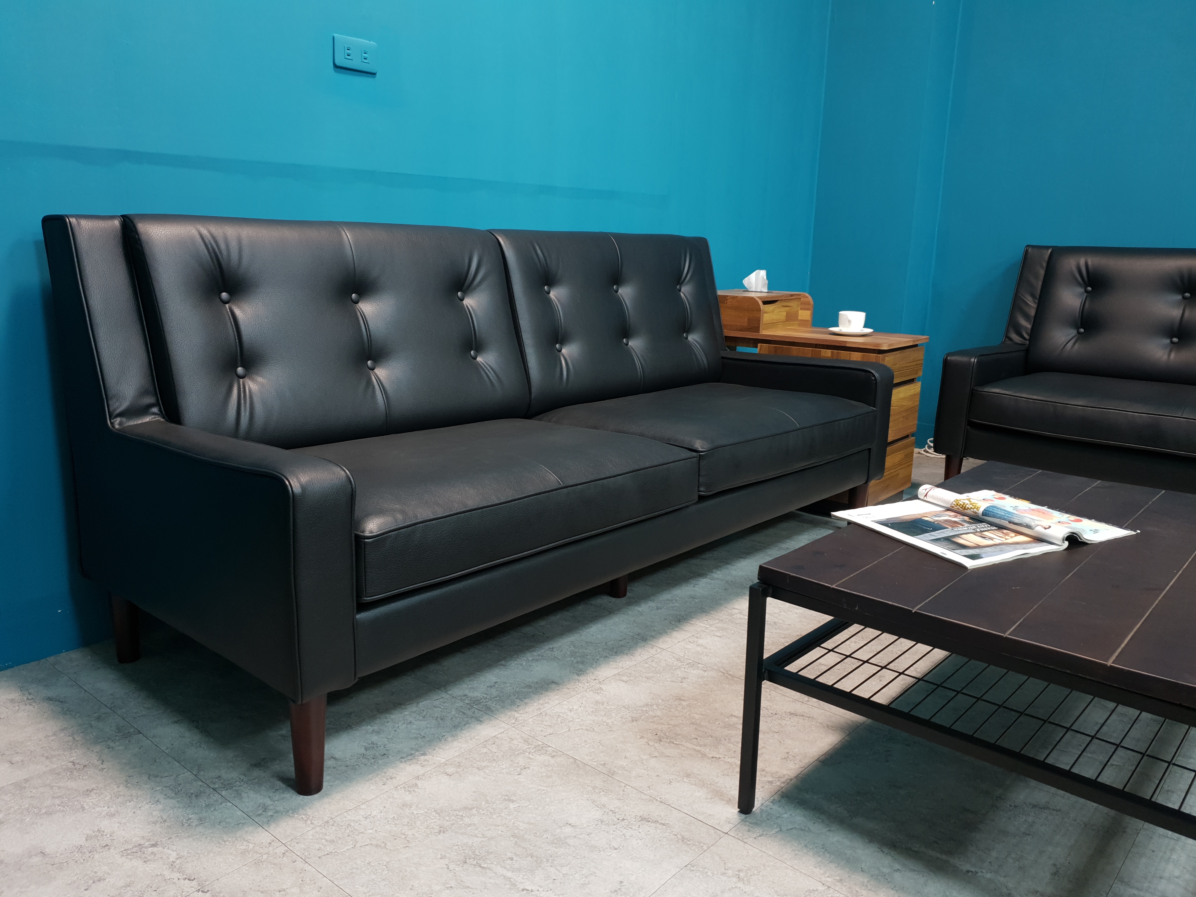 Sofa băng Juno sofa màu nâu, đen 200 x 80 x 90 cm