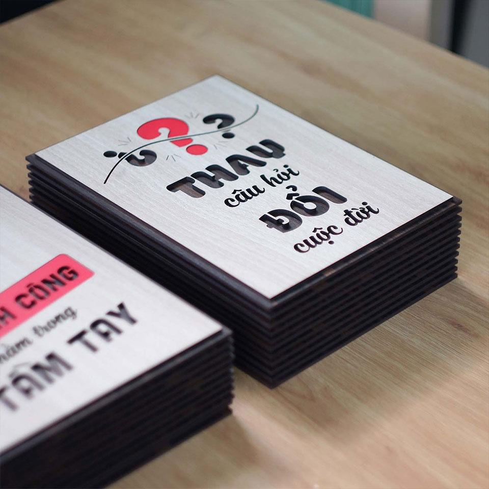 Tranh slogan treo tường TBIG126 - Trang động lực thay đổi câu hỏi đổi cuộc đời