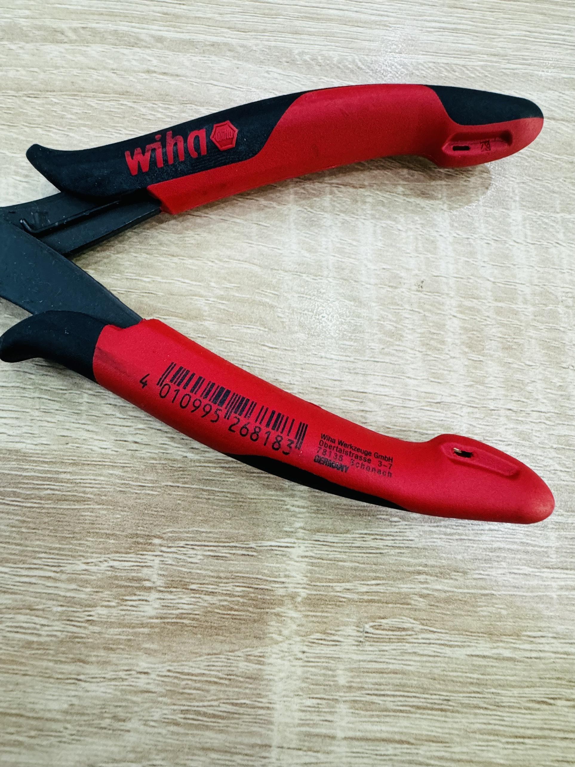 Kìm cắt chân linh kiện điện tử Wiha 27391 ( mã 26818 kèm bìa treo)