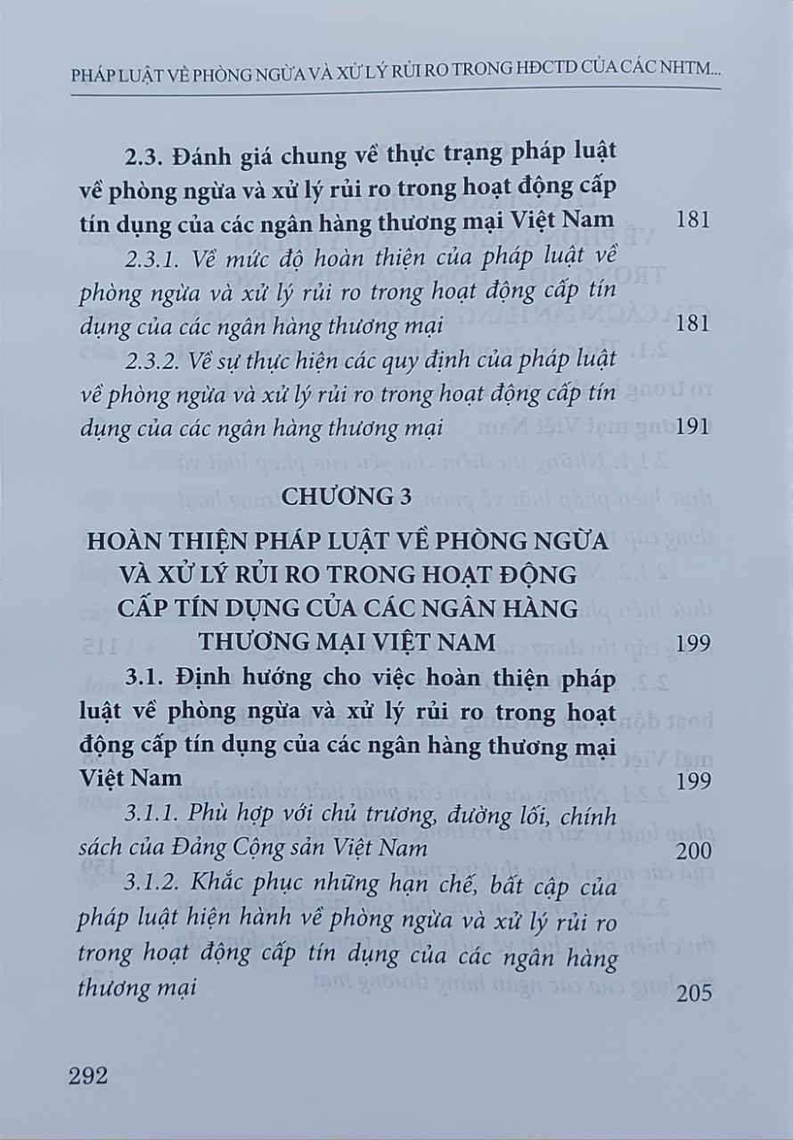 Pháp luật về phòng ngừa và xử lý rủi ro trong hoạt động cấp tín dụng của các ngân hàng thương mại ở Việt Nam