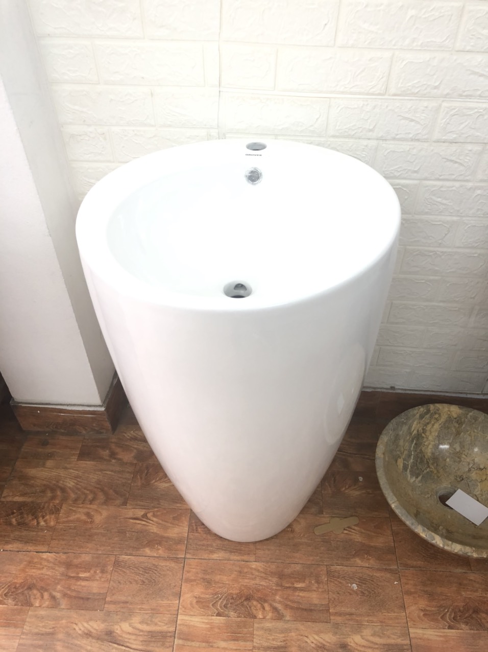 Chậu lavabo TRỤ TRÒN GROVES GRVL2085 (850x430x430)