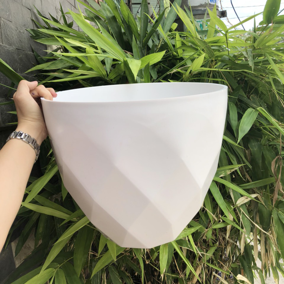 Bộ 2 chậu hoa nhựa tròn kim cương trắng cỡ lớn rất dày và đẹp 37x31cm