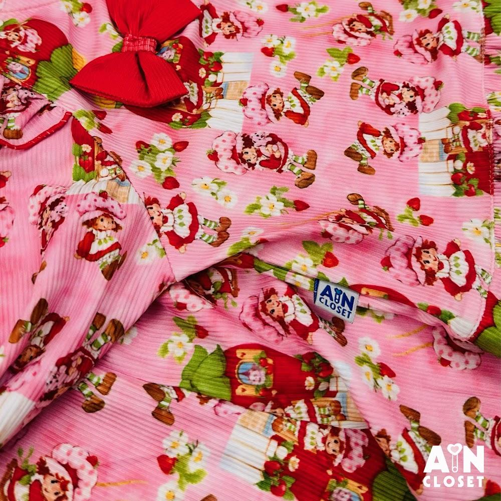 Bộ quần áo Dài bé gái họa tiết Nàng Dâu Đỏ Thun cotton - AICDBGANUJIG - AIN Closet