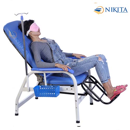 Ghế tiêm truyền dịch GS06, hỗ trợ bệnh nhân có thể ngồi và nằm thoải mái
