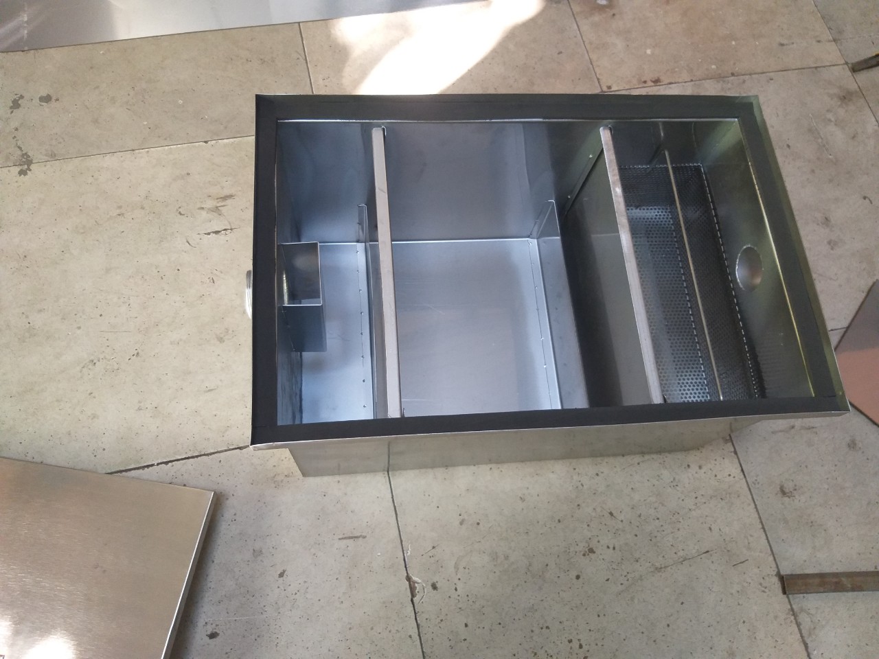 Bể Tách Mỡ - Bẫy Mỡ 60 Lít - Cơ Sở Sản Xuất Bình Minh 890