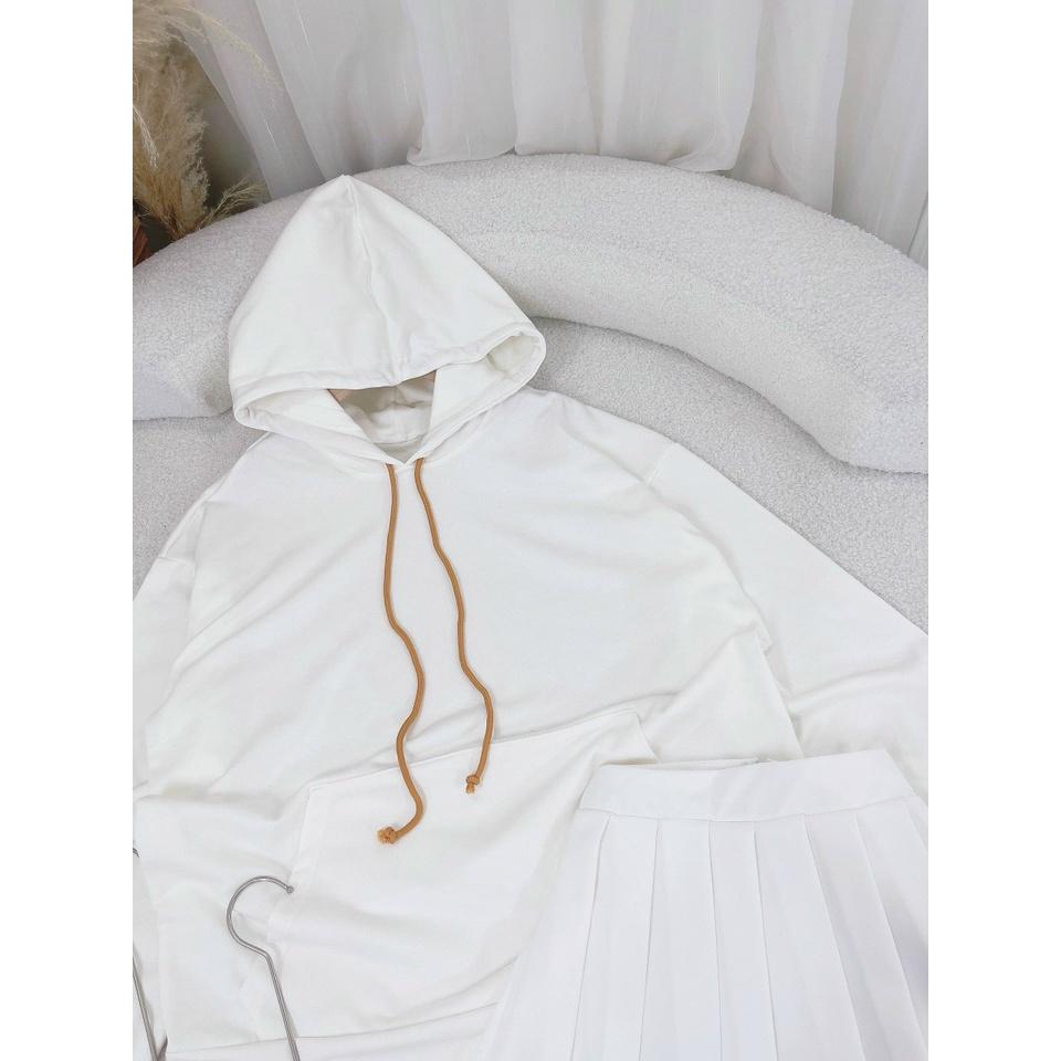 Set áo hoodie trắng có mũ kèm chân váy xếp ly ngắn năng động đồng phục hàn quốc