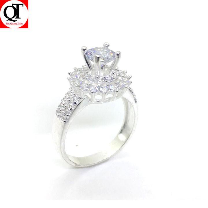 Nhẫn nữ Hàn Quốc chất liệu bạc thật ổ cao gắn đá màu trắng 6ly trang sức Bạc Quang Thản - QTNU3