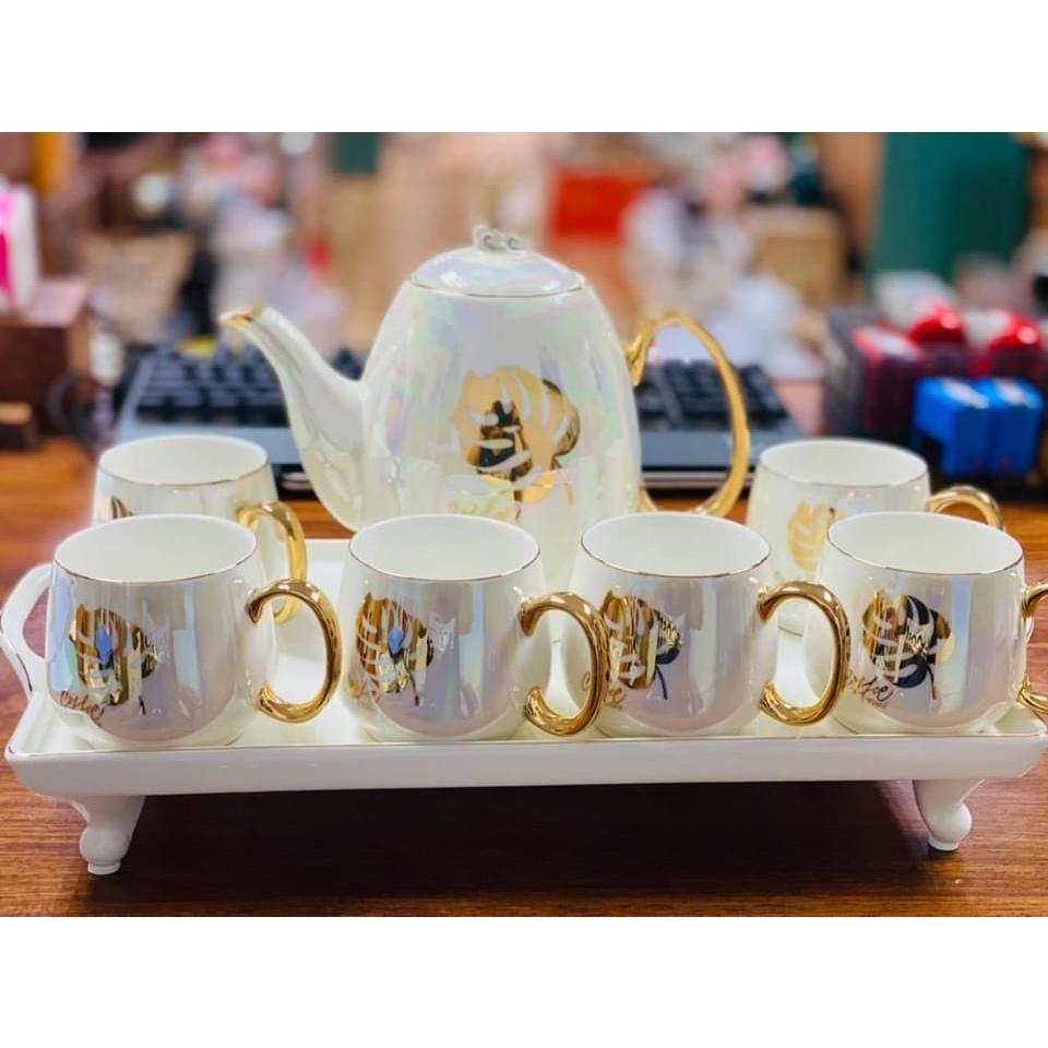 BỘ ẤM CHÉN KÈM KHAY SỨ XƯƠNG CAO CẤP HỌA TIẾT LÁ VÀNG