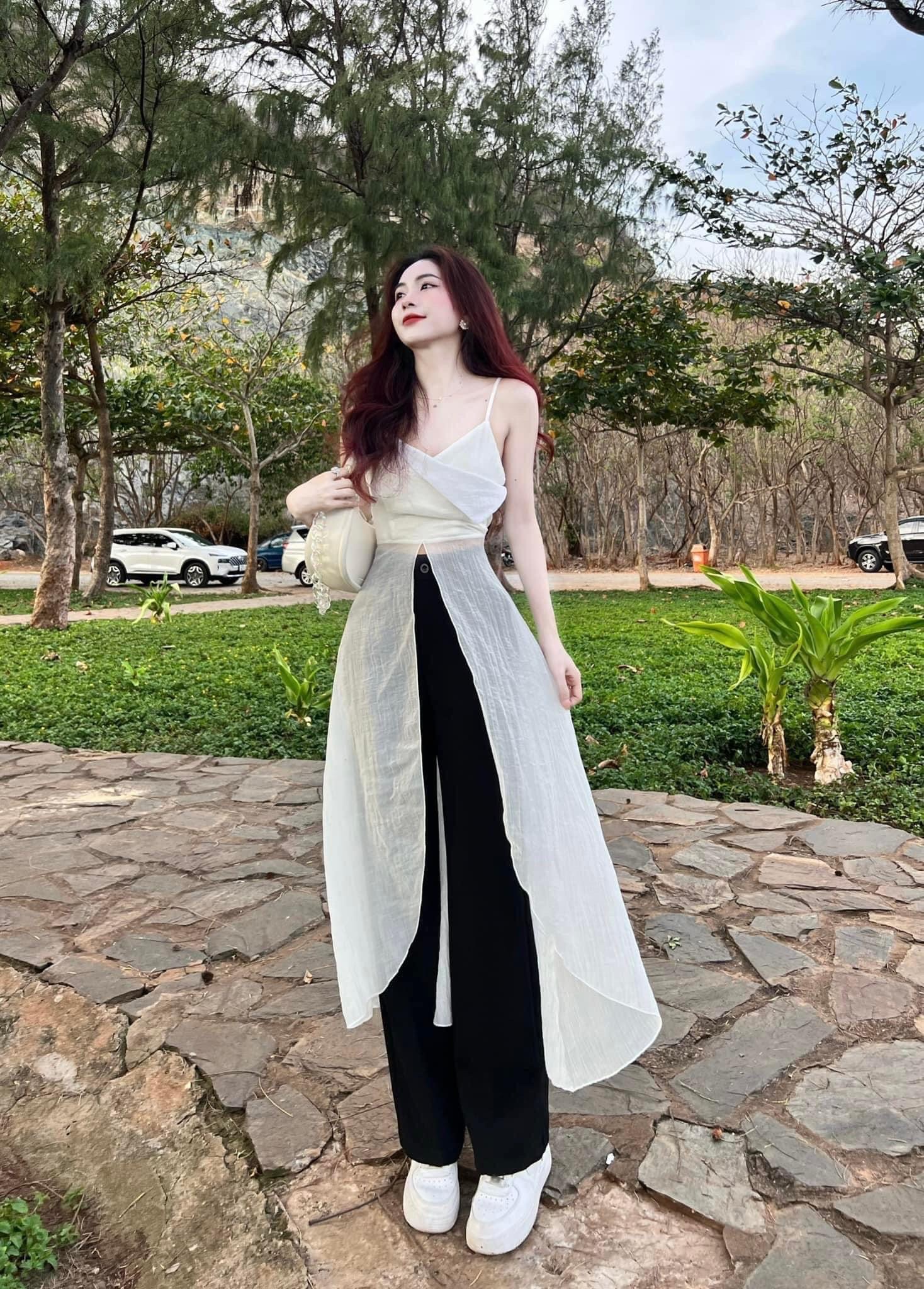 ÁO CROPTOP TÀ DÀI MIDI SUÔNG TRƠN 2 DÂY XẺ TÀ ĐI BIỂN ĐI TIỆC DẠO PHỐ