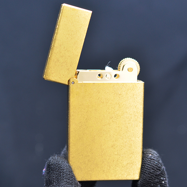 Vỏ Hột Quẹt Bật Lửa Xăng Đá Zorro Z572 Họa Tiết Nhám Đẹp Độc Lạ cao cấp - Dùng Xăng Bấc Đá