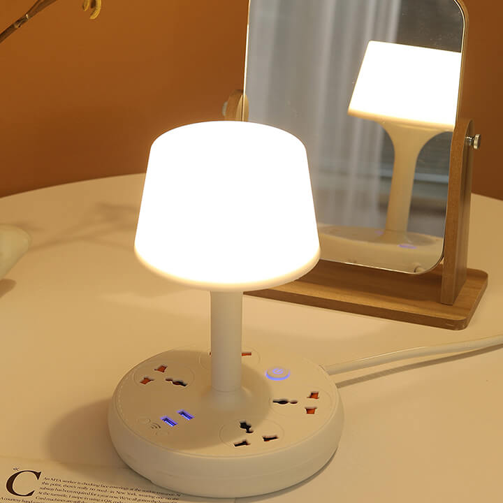 Ổ cắm điện đa năng chống giật có 2 cổng sạc nhanh USB chịu tại 2500W, 4 ổ cắm điện cao cấp kiêm đèn ngủ thông minh 3 chế độ sáng, tặng kèm điều khiển từ xa