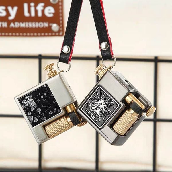 Vỏ hộp quẹt bật lửa xăng đá CF-715 có móc treo chìa khóa