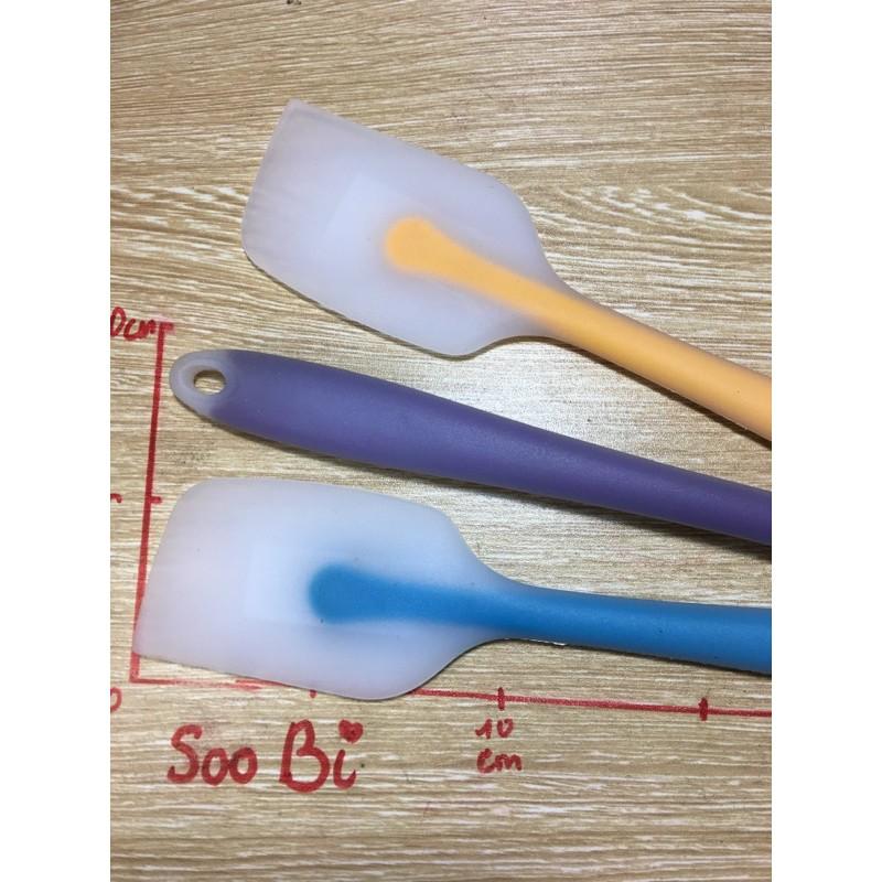 Muỗng vét kem silicon