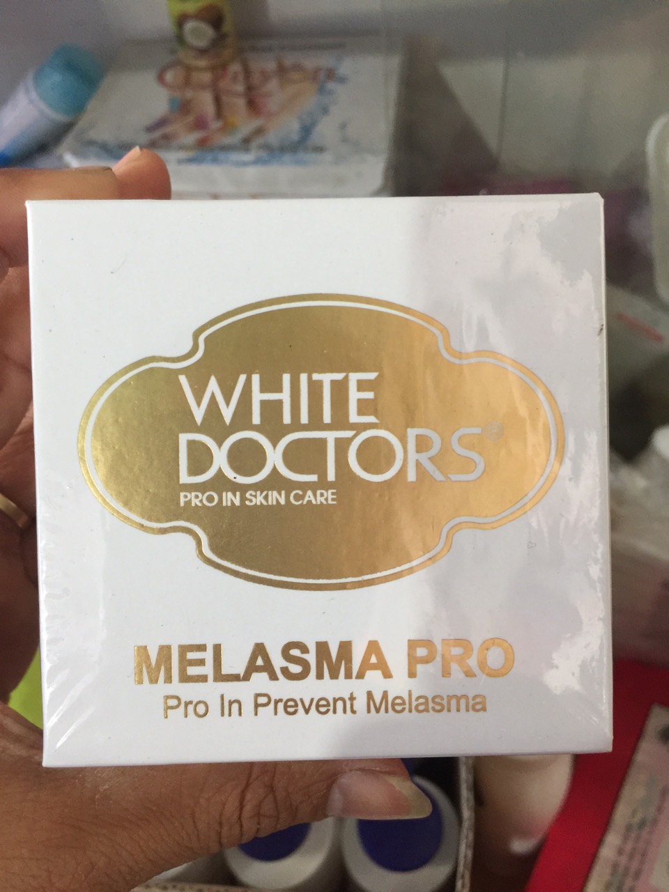 KEM WHITE DOTORS MELAMA PRO 