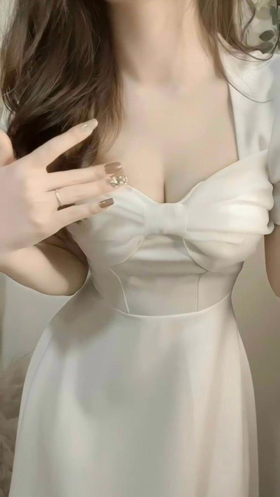 ĐẦM MIDI XÒE NƠ NGỰC TAY PHỒNG  14502