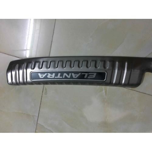 Bậc cốp dành cho Hyundai Elantra 2019-2020-2021 trong INOX