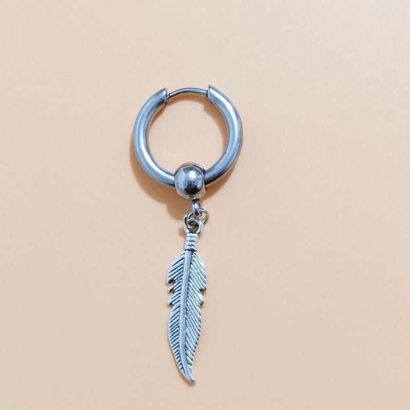 Khuyên tai độc đáo nam nữ phối giữa không cần xỏ lỗ và có lỗ