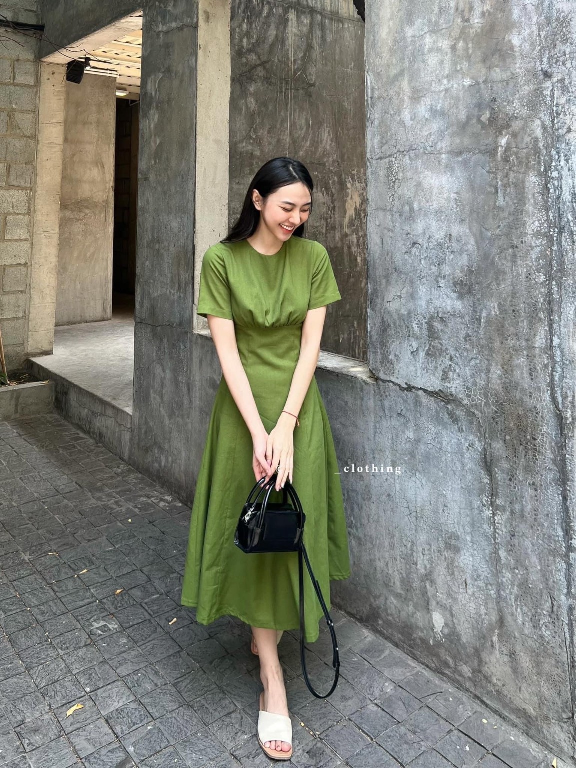 ĐẦM DÀI MIDI SUÔNG TRƠN CHIẾT EO XẾP LY TAY NGẮN ĐEN / TRẮNG / XANH BƠ DỰ TIỆC ĐI BIỂN DẠO PHỐ