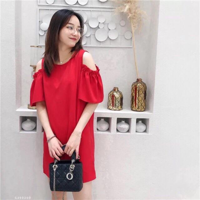 VÁY SUÔNG HỞ VAI CHO CON BÚ SZ SML