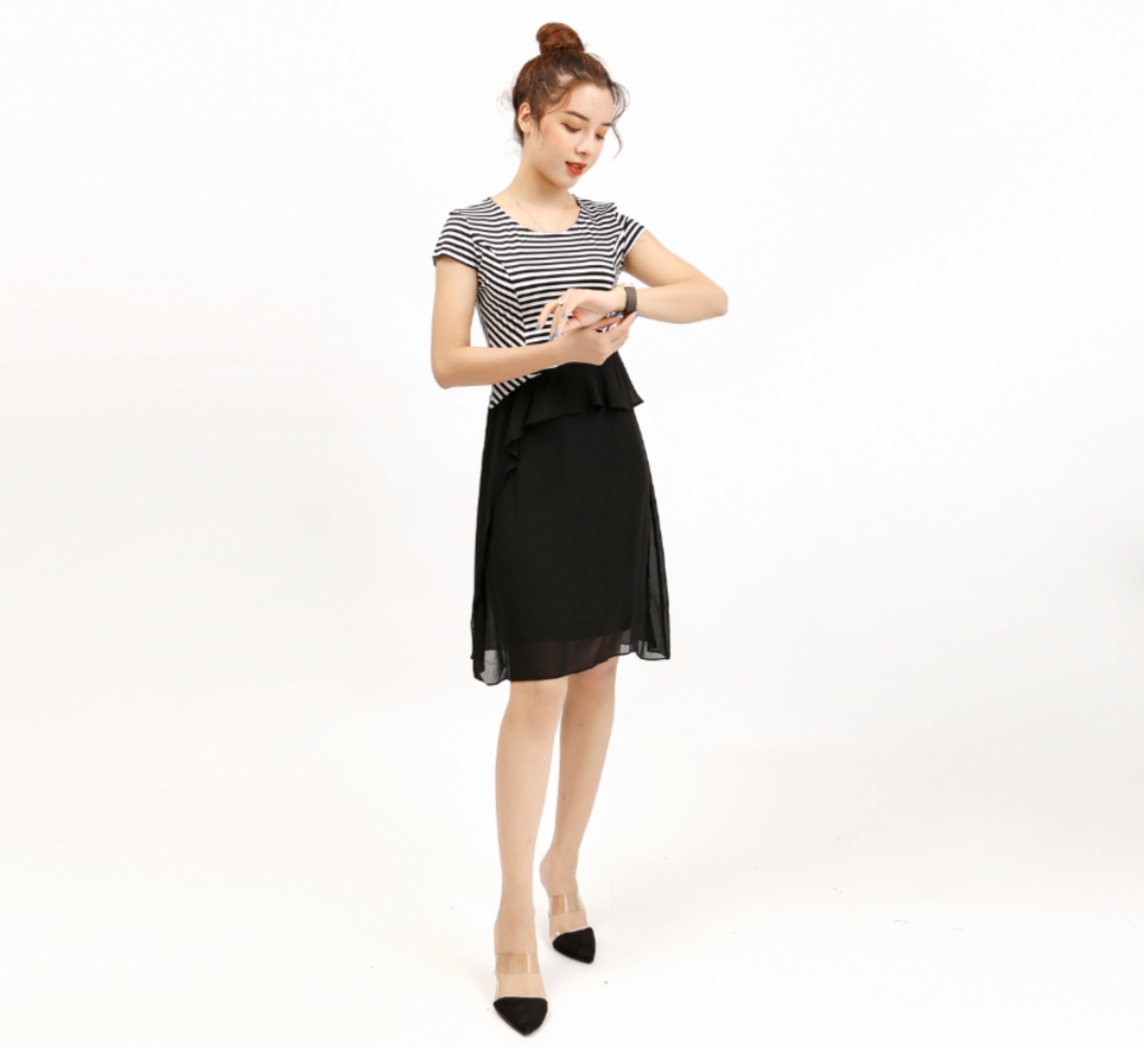 Đầm Kẻ Phối Voan Cực Xinh