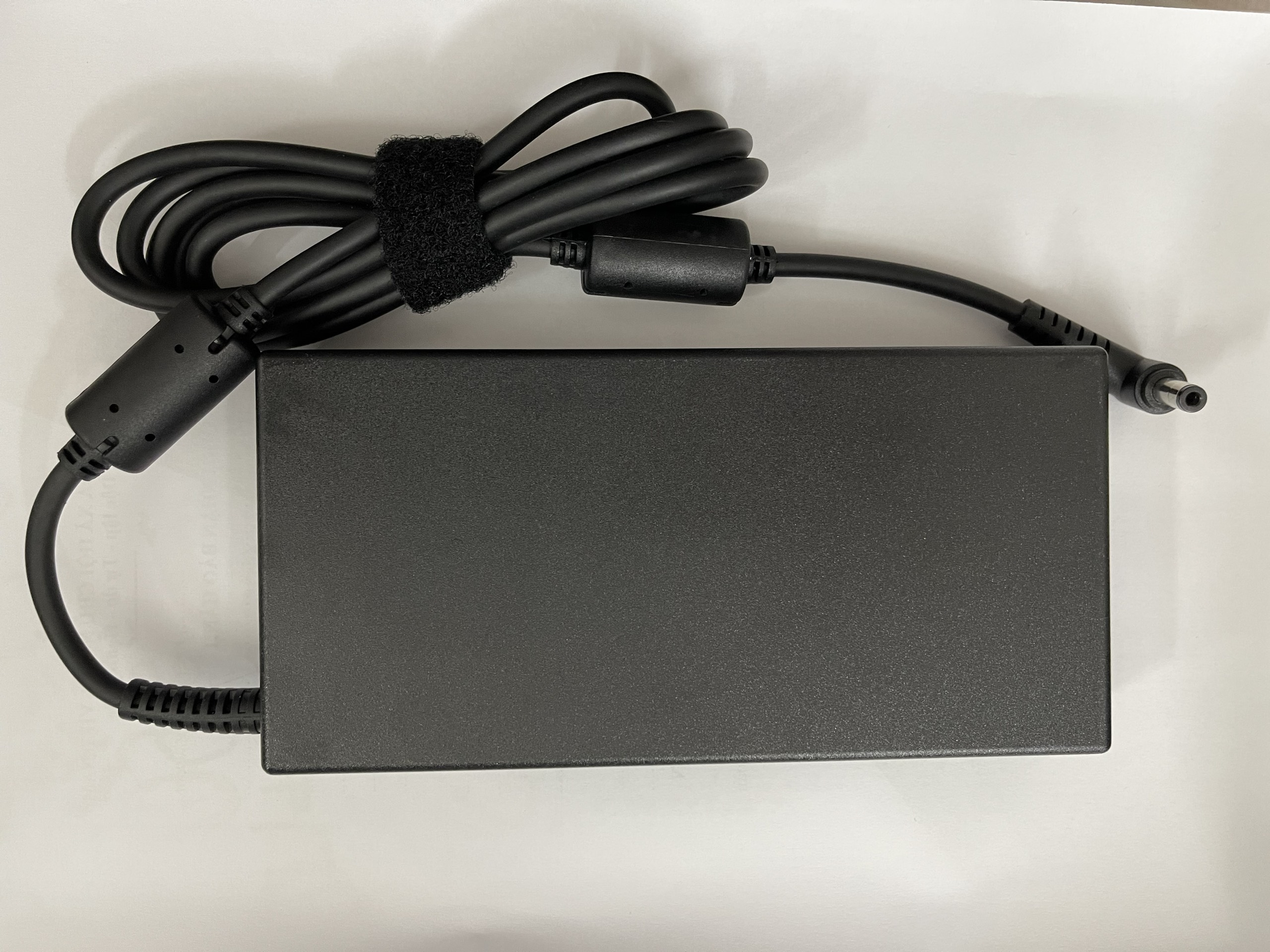 Sạc dành cho Laptop Gaming MSI GL72M 7RDX 7RDX-699 7RDX-800, GL72M 7REX 7REX-820 hàng nhập khẩu