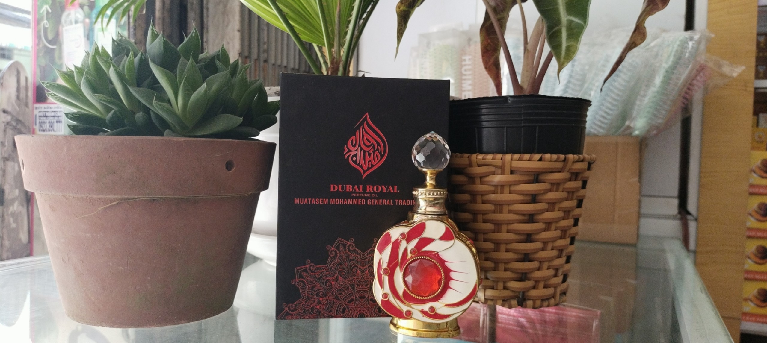 chai tinh dầu Dubai Lucky Red( không có tem phụ- không xuất hóa đơn )