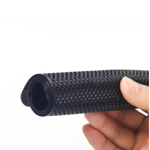 Miếng Lót Chống Trượt Trên Ô Tô 18 x 12 Cm