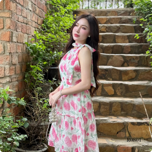 Đầm Maxi Ruzimay Dáng Ngắn Hoạ Tiết R0800